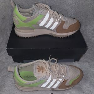 Adidas ZX 700 HD Shoes Beige Men's Size 10 Athletic Training Sneaker EUC GX8942